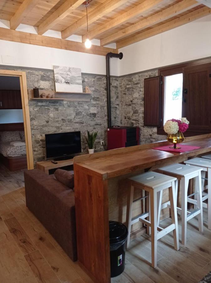 Sobrefoz Casa Rural Gueilones, Parque Natural De Ponga מראה חיצוני תמונה