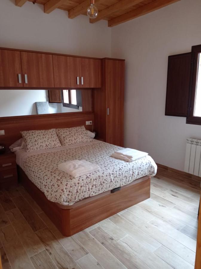 Sobrefoz Casa Rural Gueilones, Parque Natural De Ponga מראה חיצוני תמונה